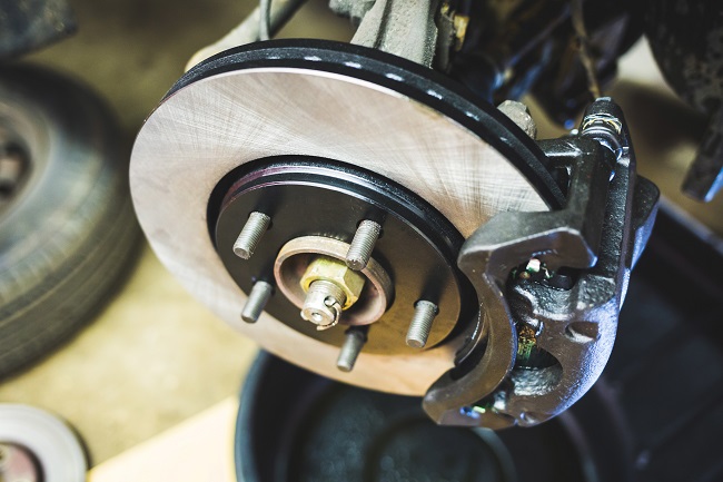 The Top Signs That You Are in Need of Brake Service
